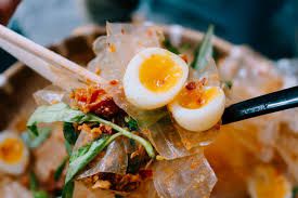 Đặc sản Sài Gòn Mua Làm Quà Biếu Tặng: DỄ MUA- DỄ MANG ĐI XA